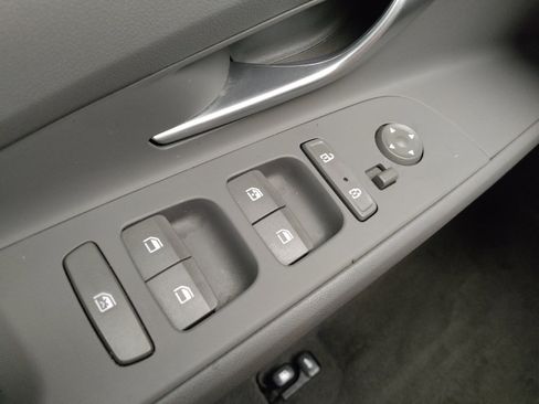 Used 2023 Hyundai Elantra SEL w/ Convenience Package FWD image 27