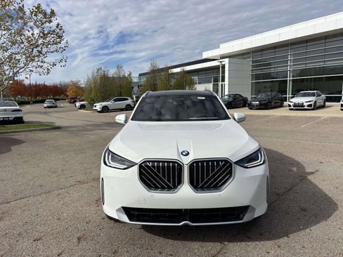 New 2026 BMW X3 xDrive30 w/ Premium Package AWD/4WD image 2