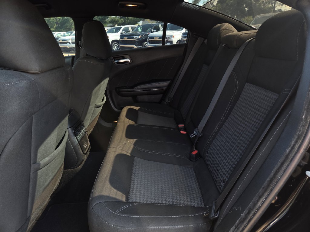 Used 2023 Dodge Charger SXT w/ Blacktop Package RWD image 21