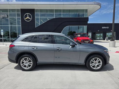 Used 2023 Mercedes-Benz GLC 300 image 8