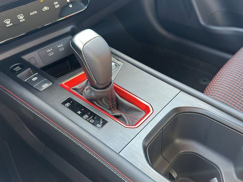 New 2026 Nissan Kicks SR image 24