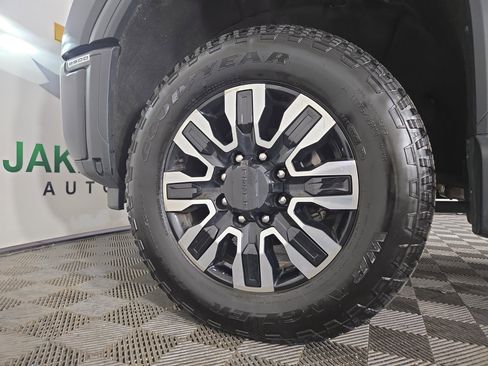 Used 2024 GMC Sierra 2500 Denali Ultimate image 36