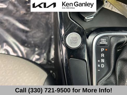Certified 2023 Kia Soul GT-Line FWD image 38