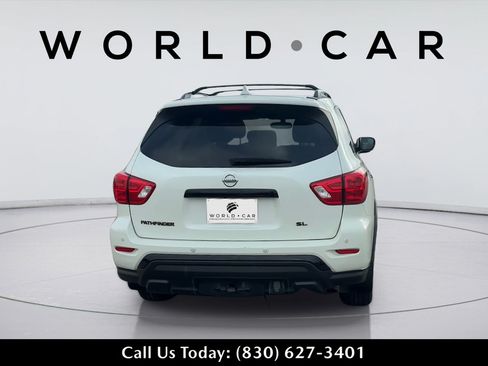 Used 2020 Nissan Pathfinder SL FWD image 6