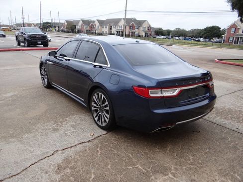 Used 2017 Lincoln Continental Reserve image 9