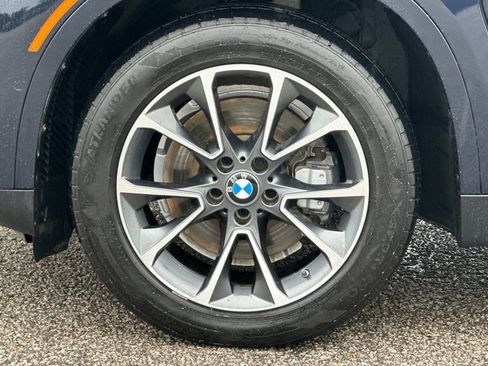 Used 2017 BMW X5 xDrive40e image 10