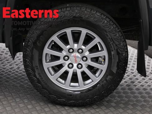 Used 2018 GMC Sierra 1500 SLE w/ SLE Value Package AWD/4WD image 33