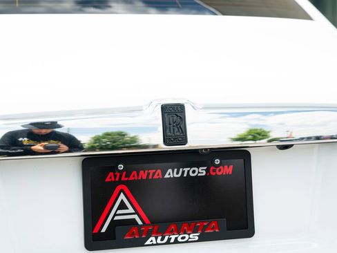 Used 2010 Rolls-Royce Ghost RWD image 17