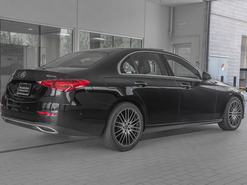 Used 2024 Mercedes-Benz C 300 4MATIC Sedan image 29