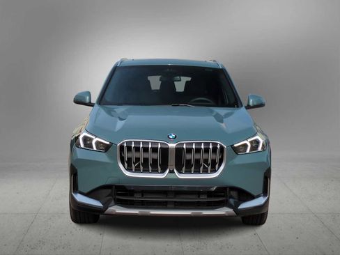 Used 2026 BMW X1 xDrive28i image 3