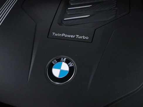 Used 2023 BMW X5 xDrive40i image 9