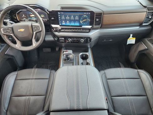 Used 2023 Chevrolet Silverado 1500 High Country image 23