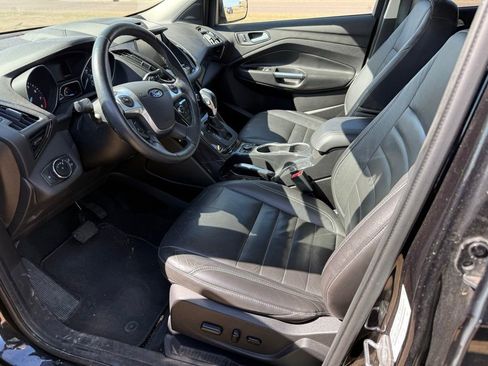 Used 2015 Ford Escape Titanium image 5