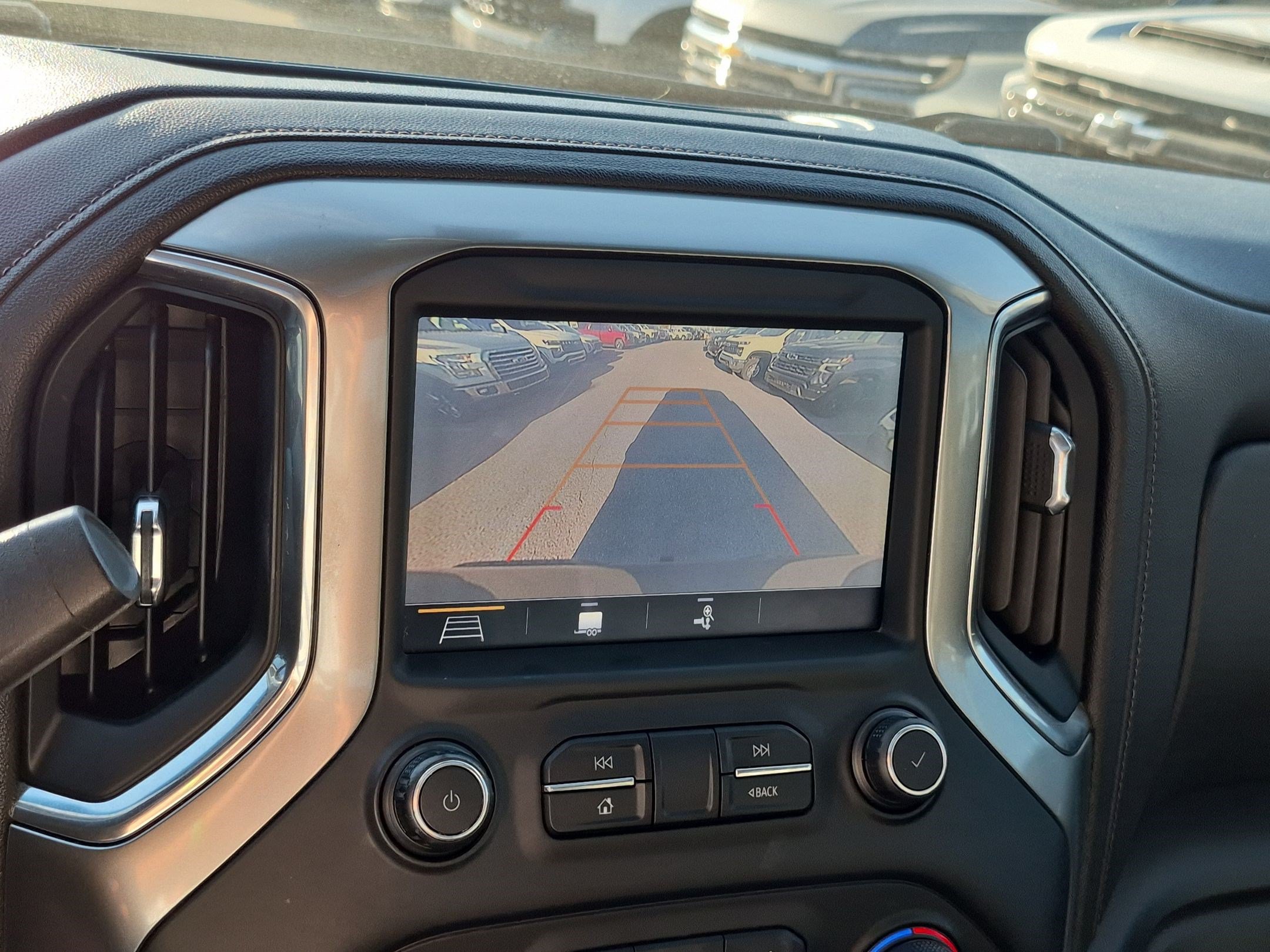 Used 2019 Chevrolet Silverado 1500 LT Trail Boss AWD/4WD image 24
