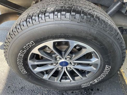 Used 2019 Ford F150 XLT w/ Equipment Group 302A Luxury AWD/4WD image 20