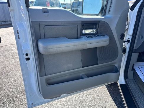 Used 2004 Ford F150 XLT image 14