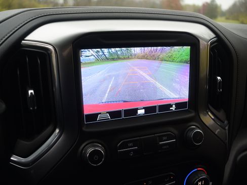 Used 2020 Chevrolet Silverado 1500 LT Trail Boss image 10