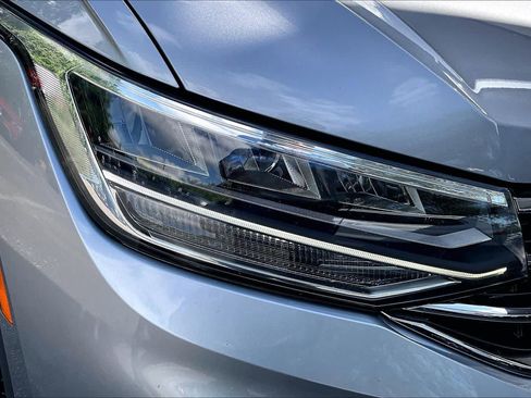 Used 2023 Volkswagen Tiguan SE FWD image 28