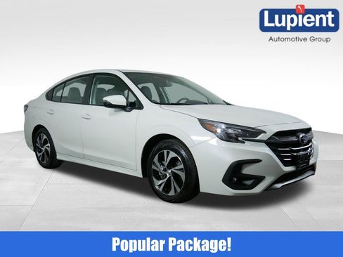 Used 2025 Subaru Legacy Premium w/ Popular Package #1 AWD/4WD image 1