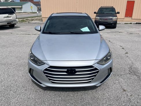 Used 2017 Hyundai Elantra Value Edition FWD image 8