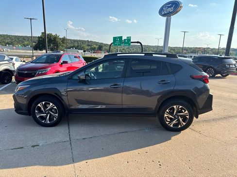 Used 2024 Subaru Crosstrek 2.0i Premium AWD/4WD image 6