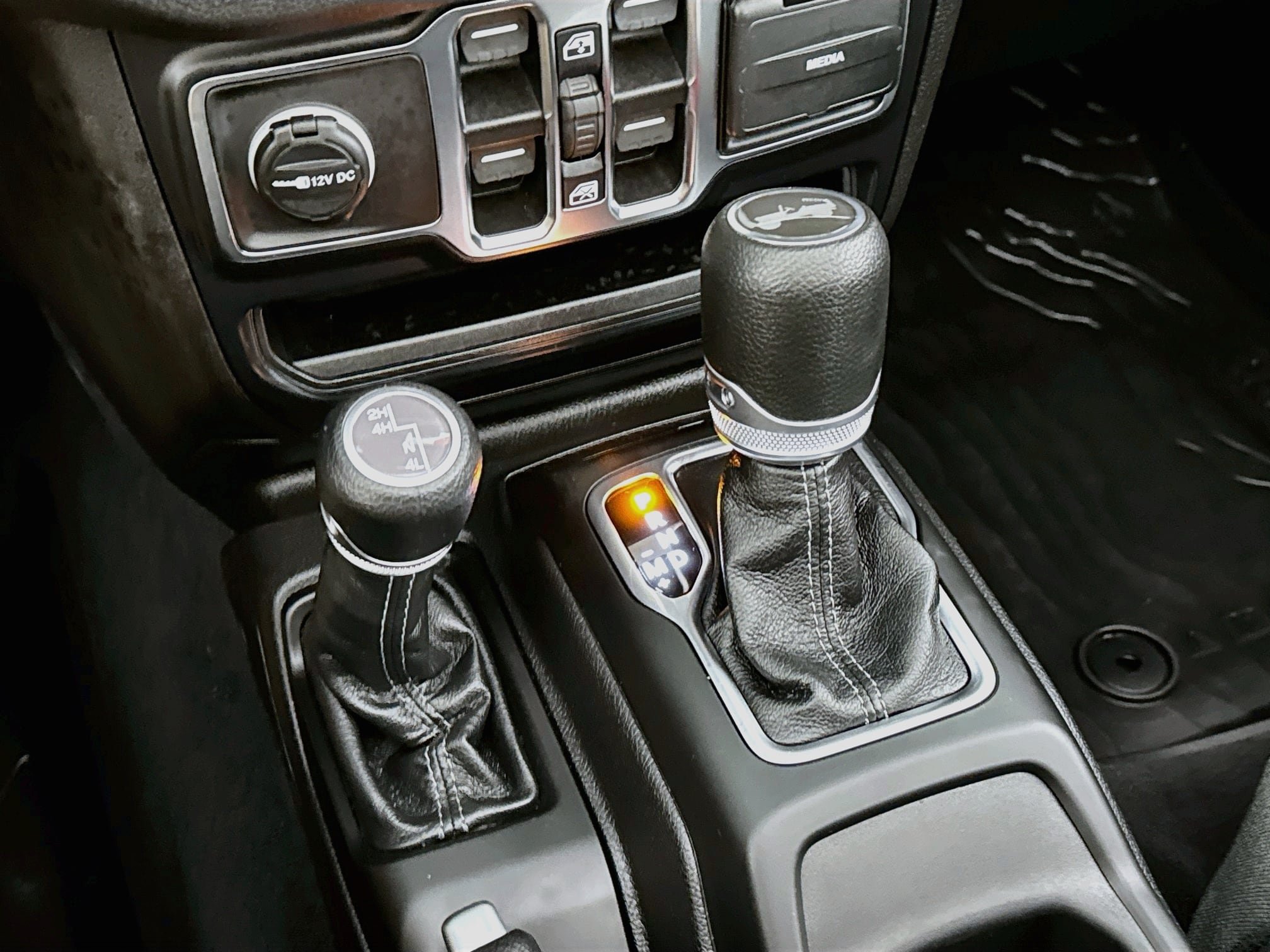 Used 2026 Jeep Wrangler Unlimited Sport AWD/4WD image 19