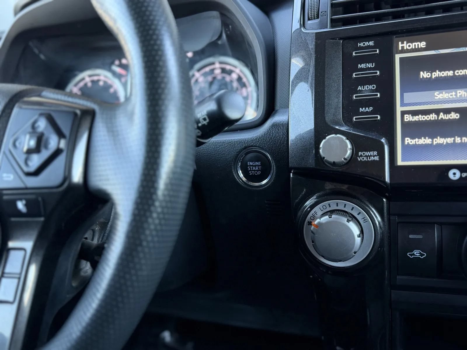 Used 2021 Toyota 4Runner TRD Off-Road Premium AWD/4WD image 26