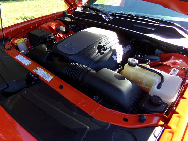 Used 2009 Dodge Challenger R/T RWD image 39