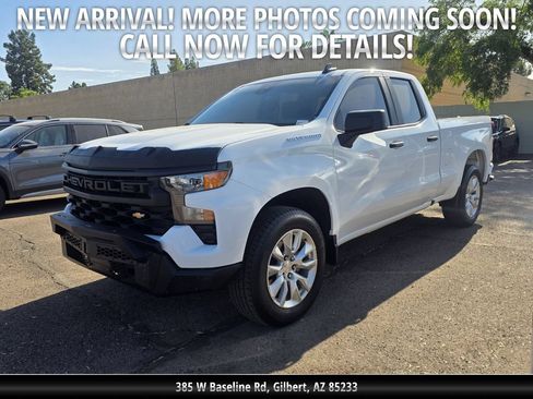 Used 2023 Chevrolet Silverado 1500 Custom RWD image 1