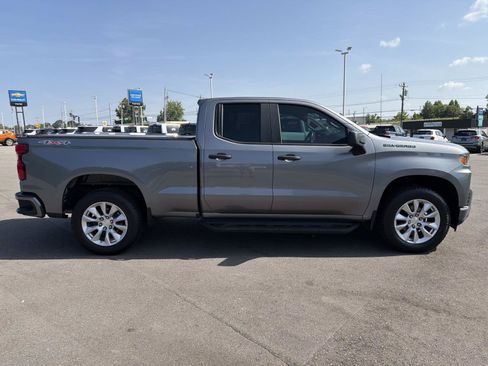 Certified 2020 Chevrolet Silverado 1500 Custom w/ Custom Value Package AWD/4WD image 8