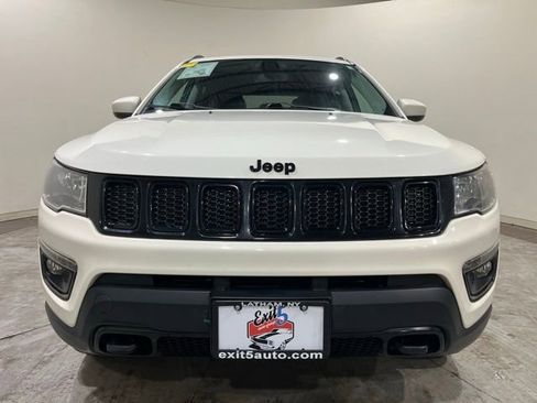 Used 2019 Jeep Compass Sport image 4
