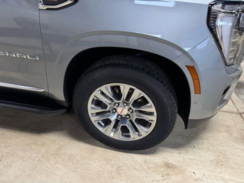 Certified 2025 GMC Yukon Denali image 7