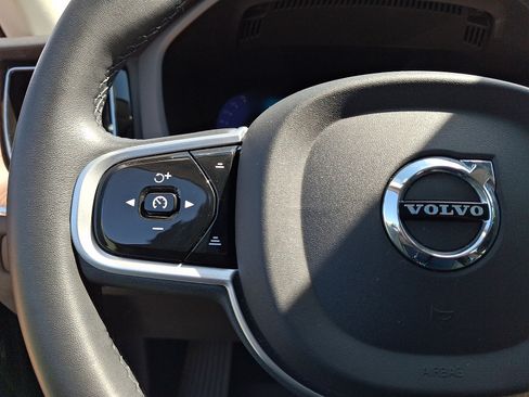 Used 2023 Volvo XC60 B5 Plus w/ Climate Package AWD/4WD image 45