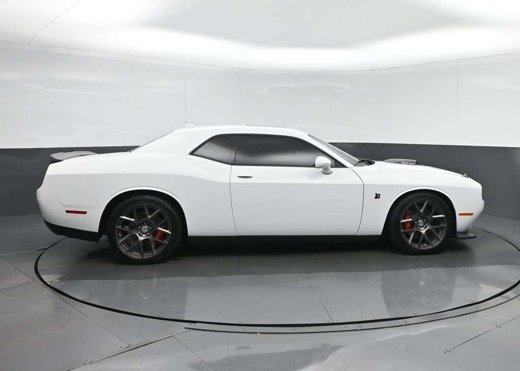 Used 2019 Dodge Challenger R/T Scat Pack w/ Shaker Package RWD image 8