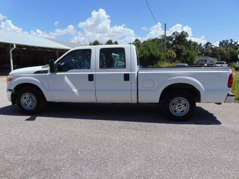 Used 2014 Ford F250 XL w/ XL Value Package RWD image 5
