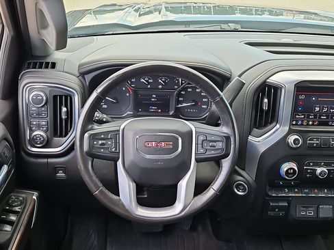 Used 2022 GMC Sierra 1500 SLT AWD/4WD image 11