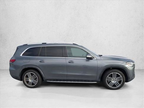 Used 2021 Mercedes-Benz GLS 450 4MATIC image 4