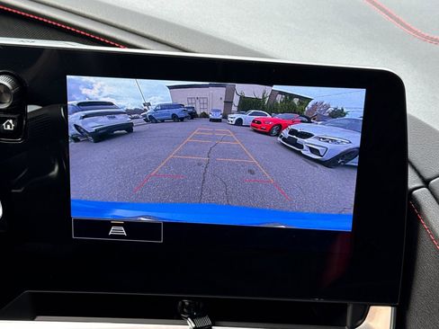 Used 2023 Chevrolet Corvette Stingray image 16