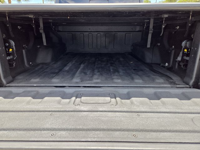 Certified 2021 Jeep Gladiator Sport AWD/4WD image 9