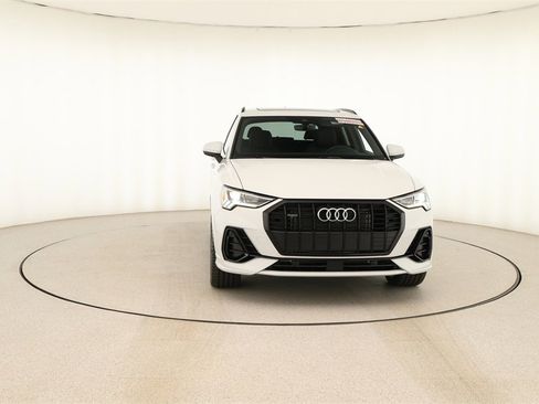 Certified 2022 Audi Q3 2.0T Premium Plus image 11