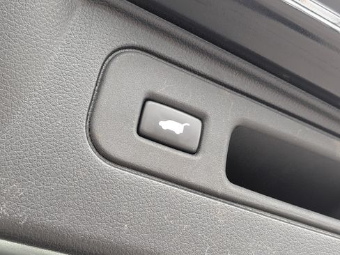Used 2023 Honda Passport EX-L image 15