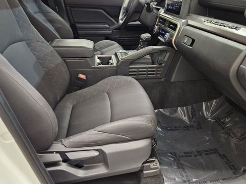 Used 2024 Toyota Tacoma SR5 image 15