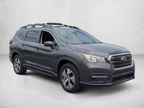 Used 2019 Subaru Ascent Premium AWD/4WD image 3