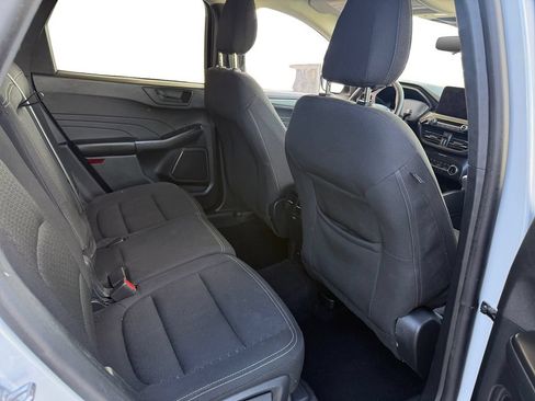 Used 2025 Ford Escape Active w/ Cold Weather Package FWD image 21