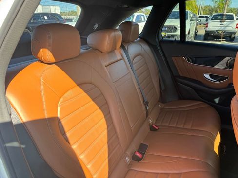 Used 2022 Mercedes-Benz GLC 300 image 26