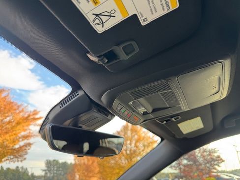 New 2026 Chevrolet Equinox ACTIV w/ Convenience Package III image 40