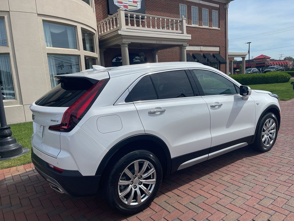 Used 2023 Cadillac XT4 Premium Luxury AWD/4WD image 9