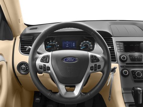 Used 2016 Ford Taurus SEL w/ Equipment Group 201A AWD/4WD image 7