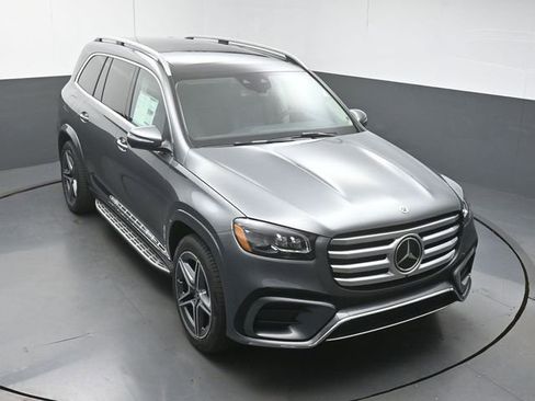 Used 2026 Mercedes-Benz GLS 450 4MATIC image 48