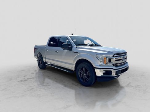 Used 2019 Ford F150 XLT w/ Equipment Group 302A Luxury AWD/4WD image 10